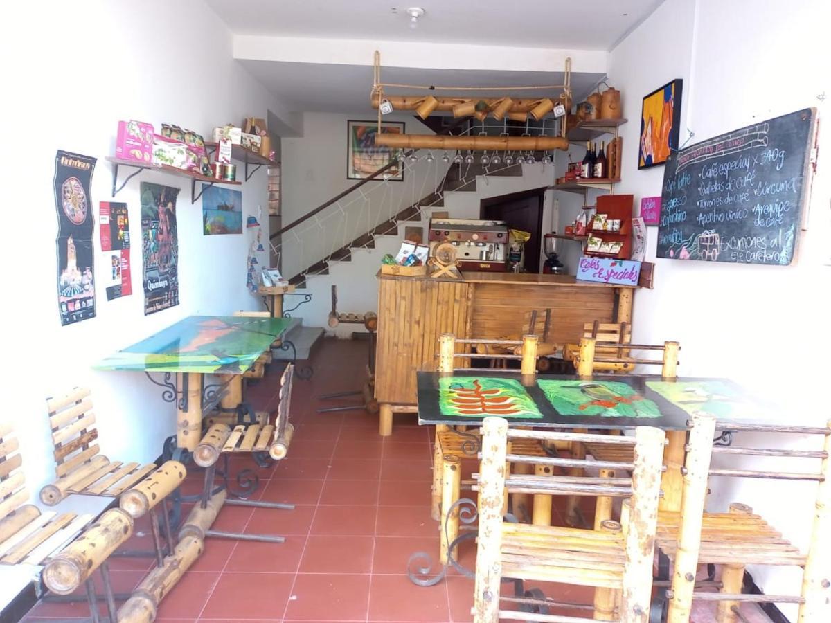 Hostal Cafe San Bernabe โบโกตา ภายนอก รูปภาพ